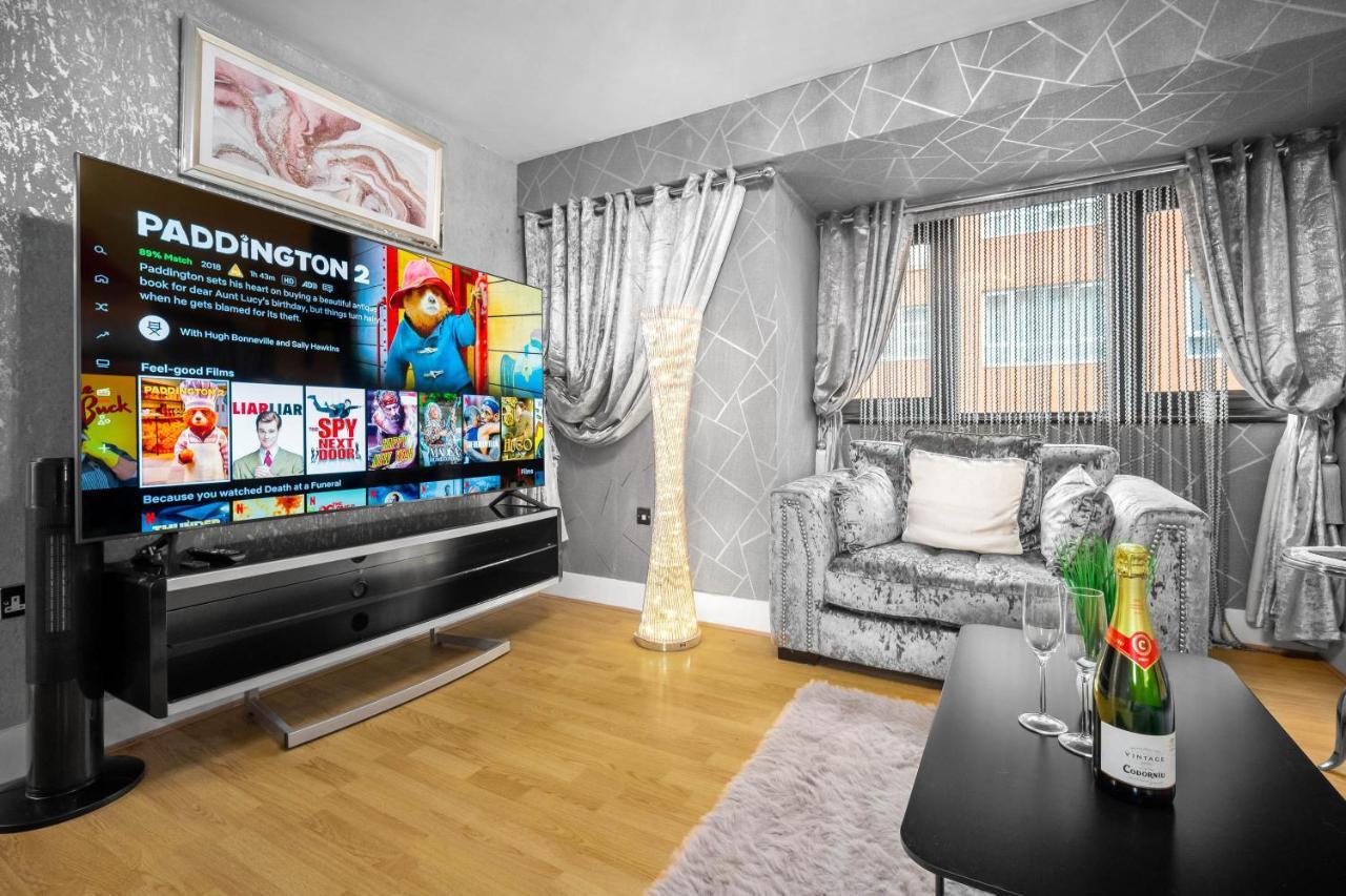 Luxury City Centre Apartment - Parking - Smart Tv - Wifi - Intercom Бирмингам Екстериор снимка